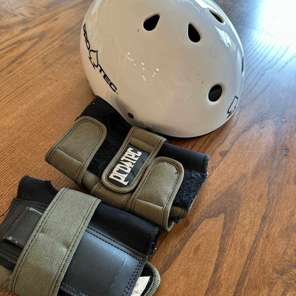 Pro-Tec White Helmet and Army Green Wrist Guards